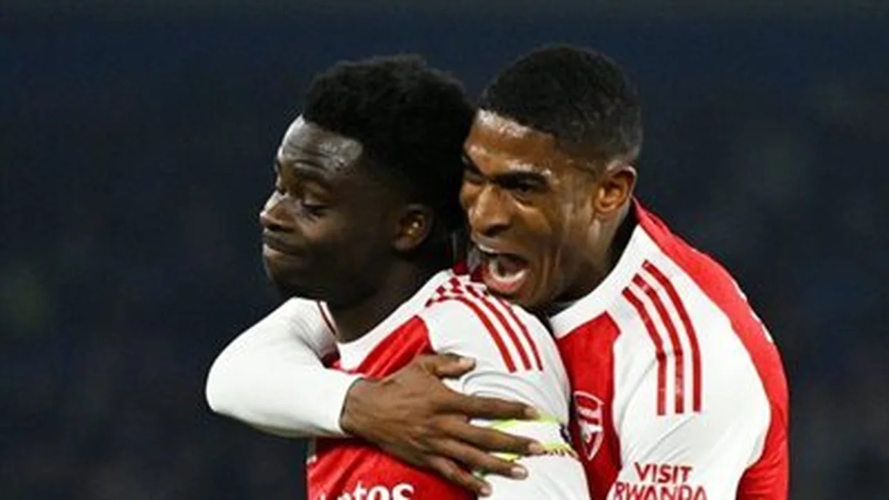 موعد مباراة آرسنال وإيفرتون في الدوري الإنجليزي والقنوات الناقلة والتشكيل المتوقع للفريقين